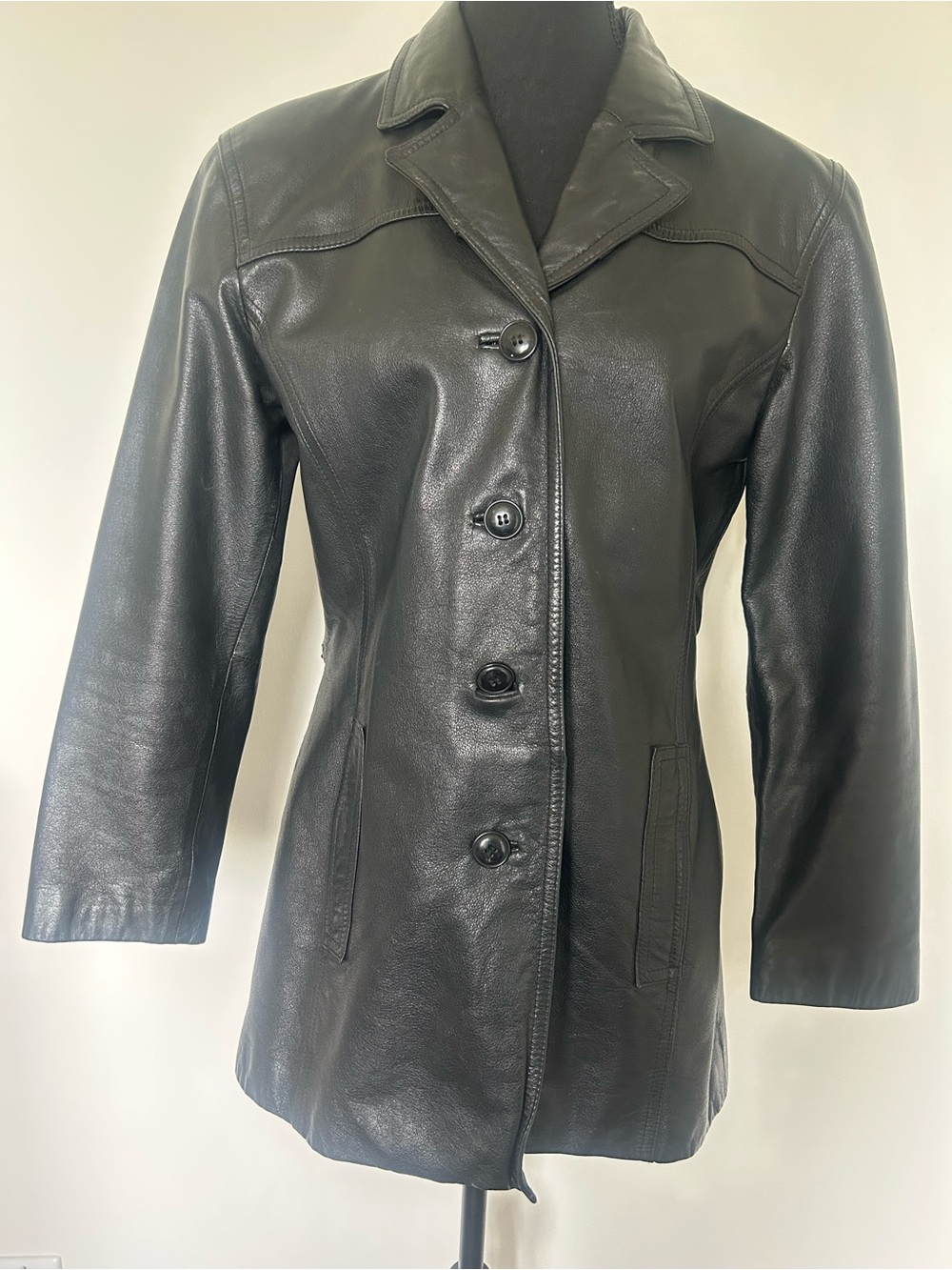 90’s Vintage Classic Black Leather Button-Front Women's Jacket